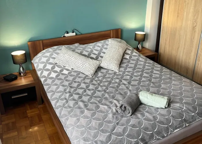 Apartament 18