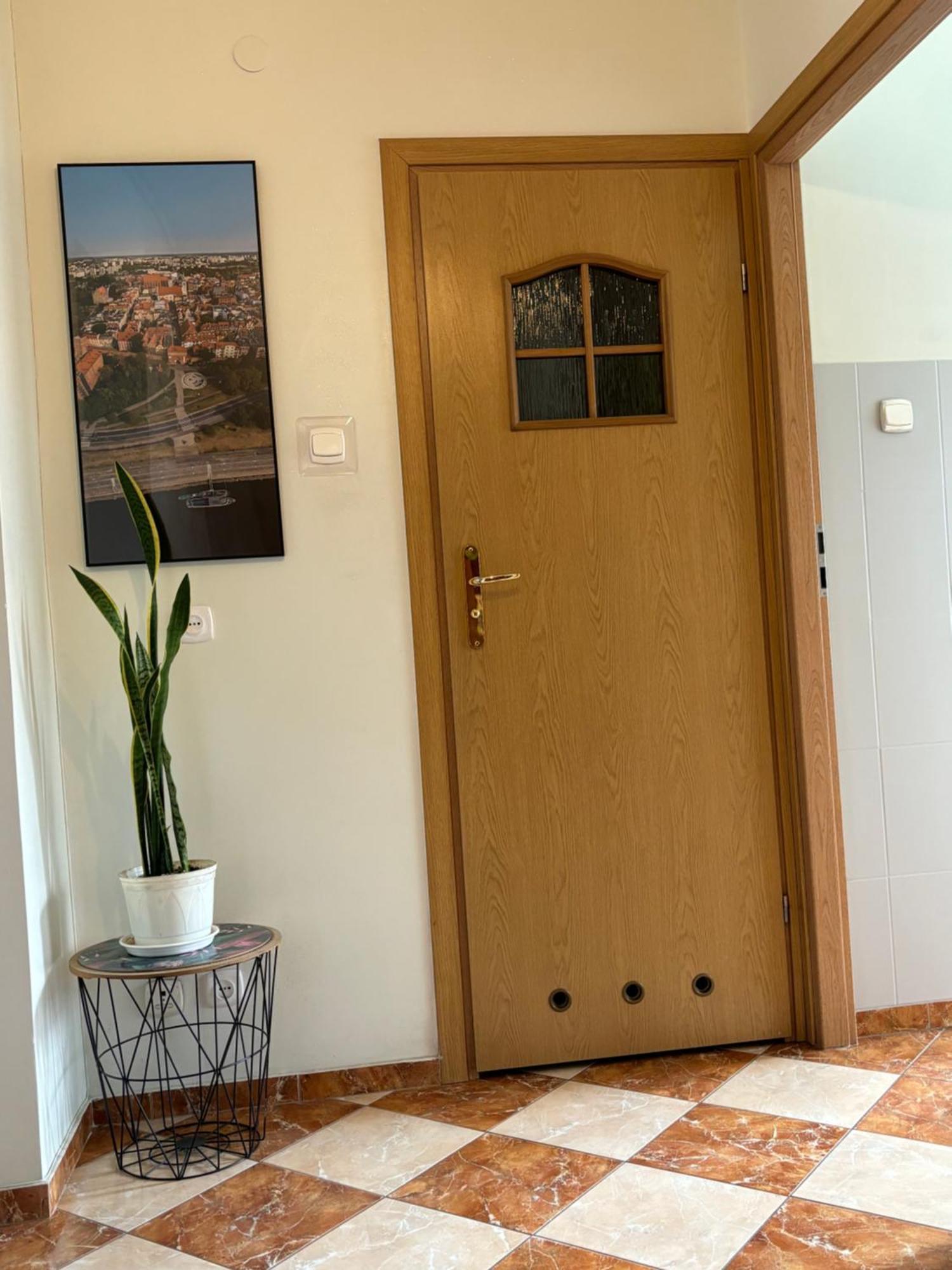 Apartament 18